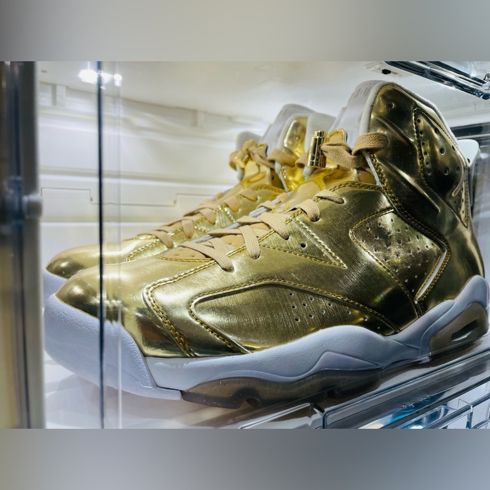 Air Jordan 6 Retro” Pinnacle” Metallic Gold Sneakers Size 11m Original Box